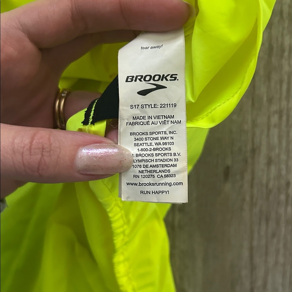 Brooks Neon Running Pullover With Reflective - image 5